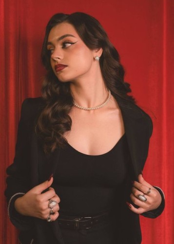 Полли, Г. Самара